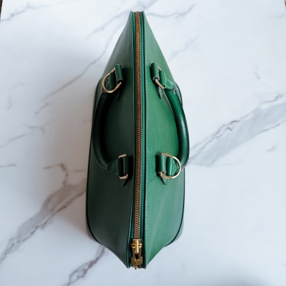 Louis Vuitton Green Epi Leather Alma 🍃 - Picture 7 of 15